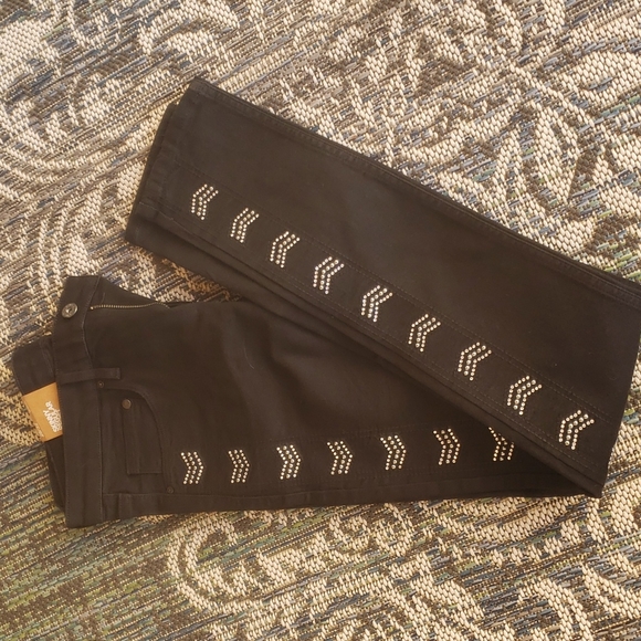 H&M Denim - Embellished skinny black jeans
